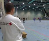 Foto: Sanitätsdienst beim Hallen-Fussballspiel